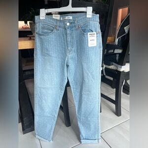 New with tags Siganture by Levi denim pants